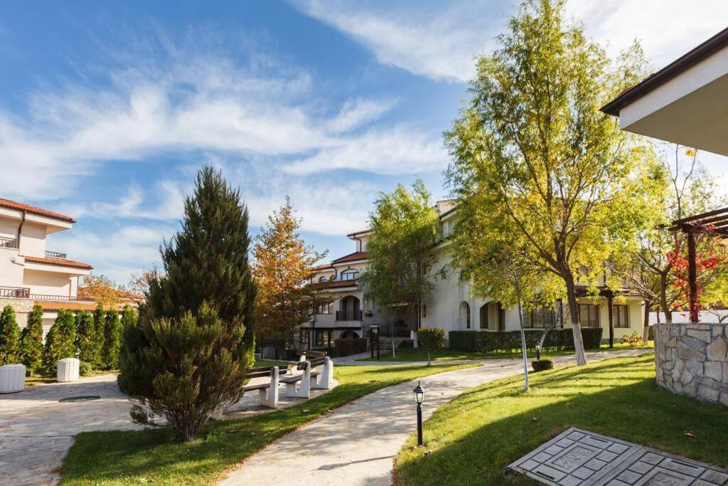 Lovely Apartment In Peaceful Family Spa Resort Near To Nesebar Kableshkovo  Exterior foto